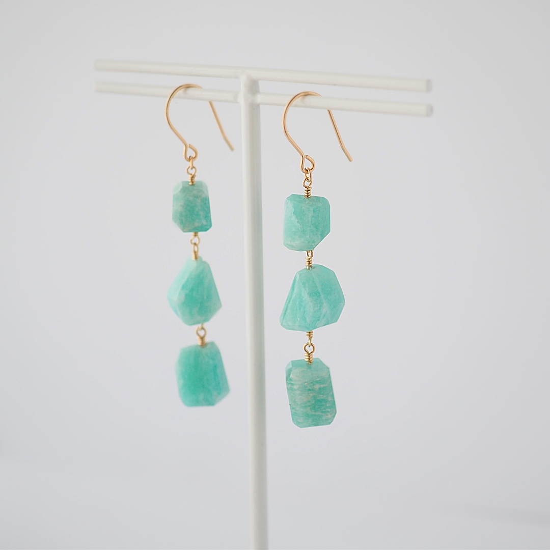 アマゾナイトピアス