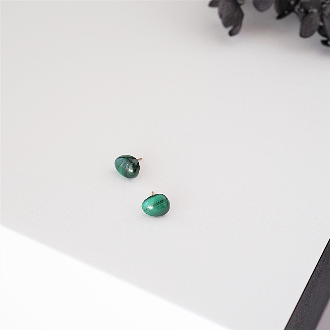 マラカイトピアス