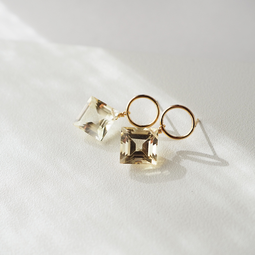 シトリンピアス 