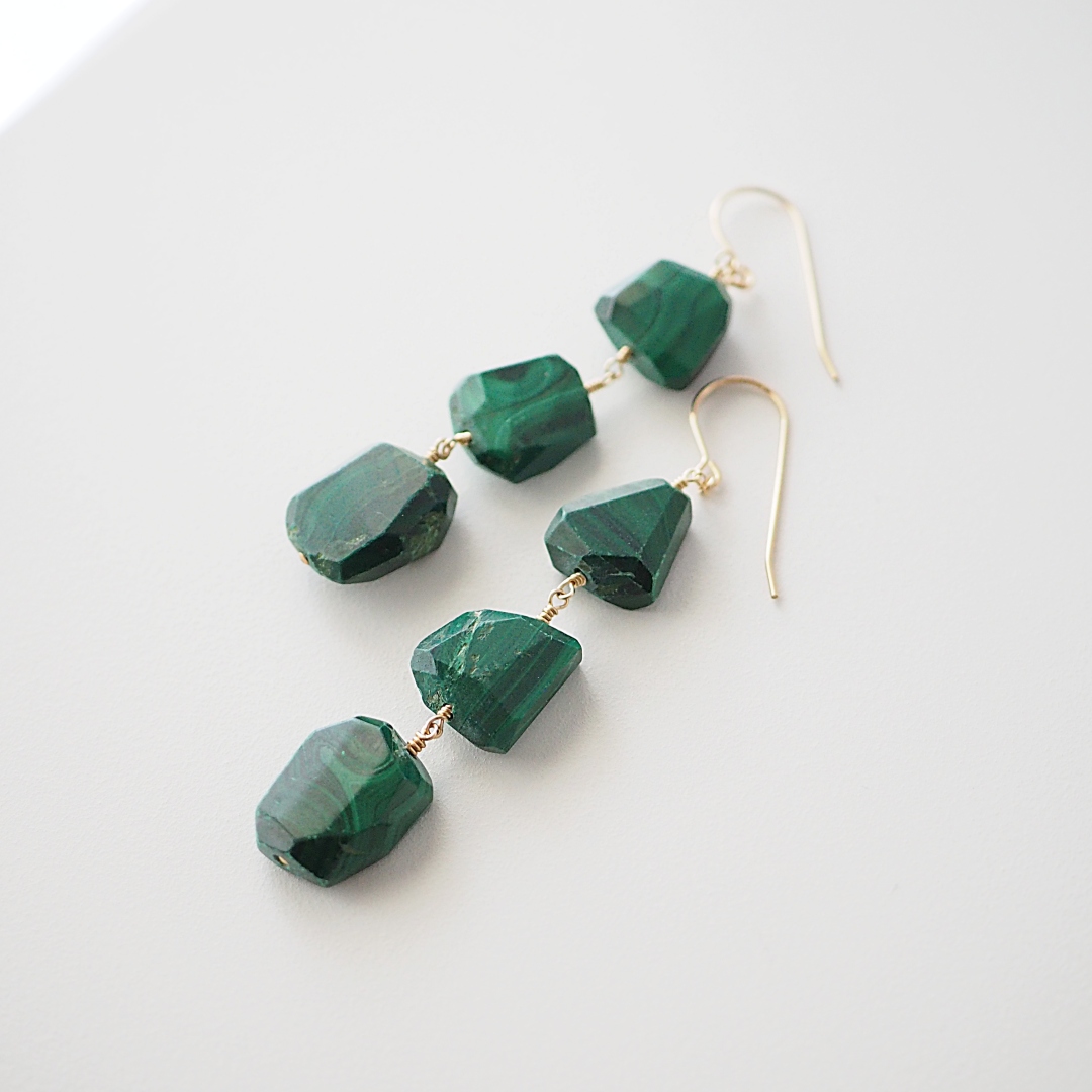 マラカイトピアス