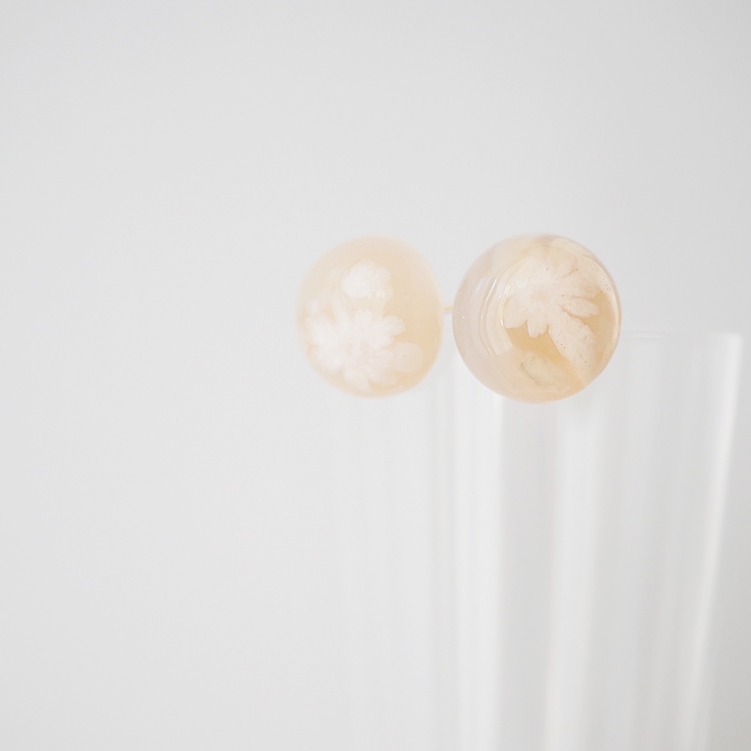 チェリーブロッサムアゲートピアス