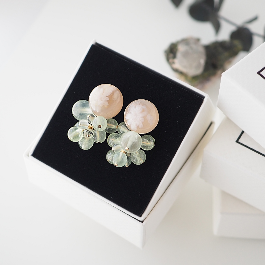 チェリーブロッサムアゲートピアス＋プレナイトキャッチ