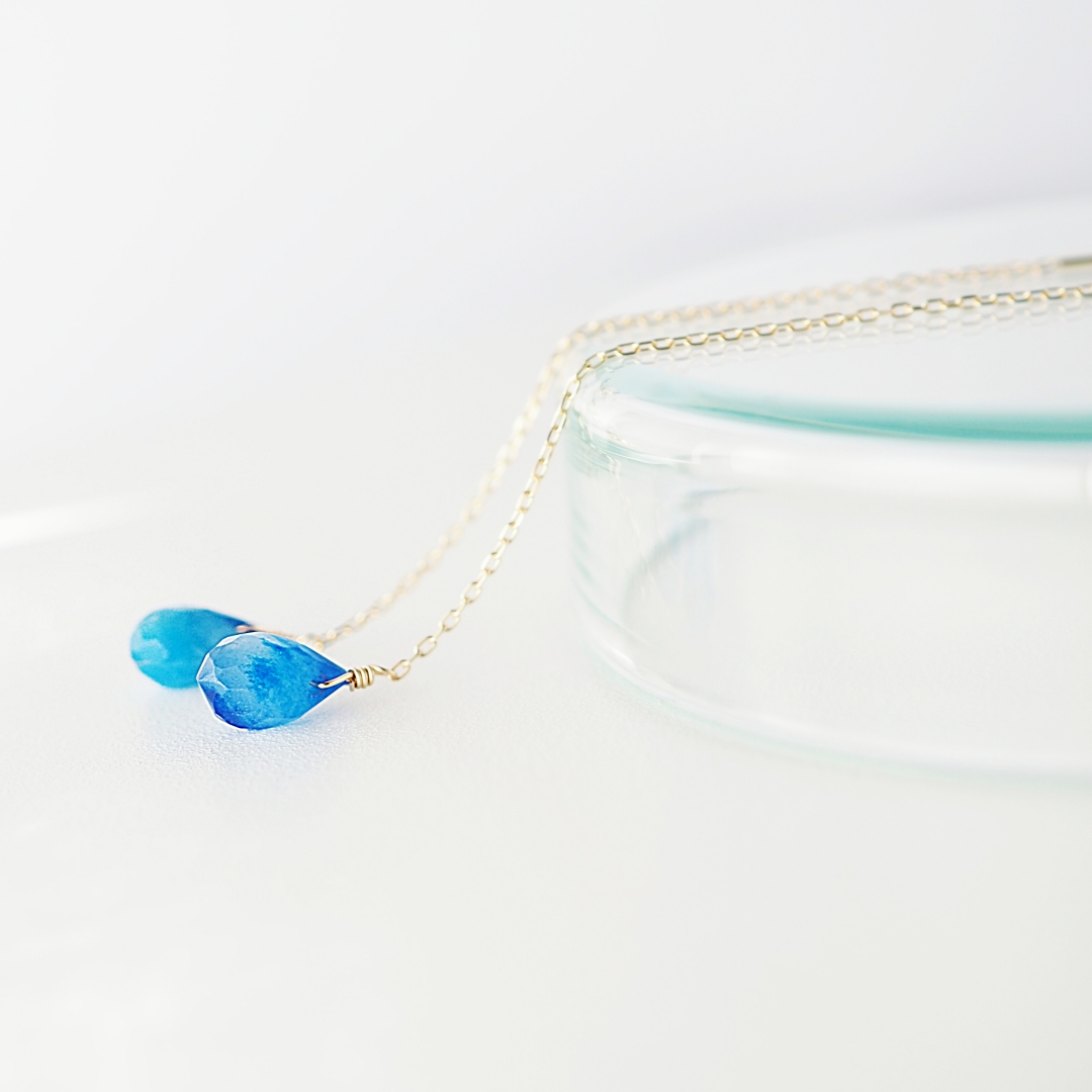 K10 / アフガナイトピアス