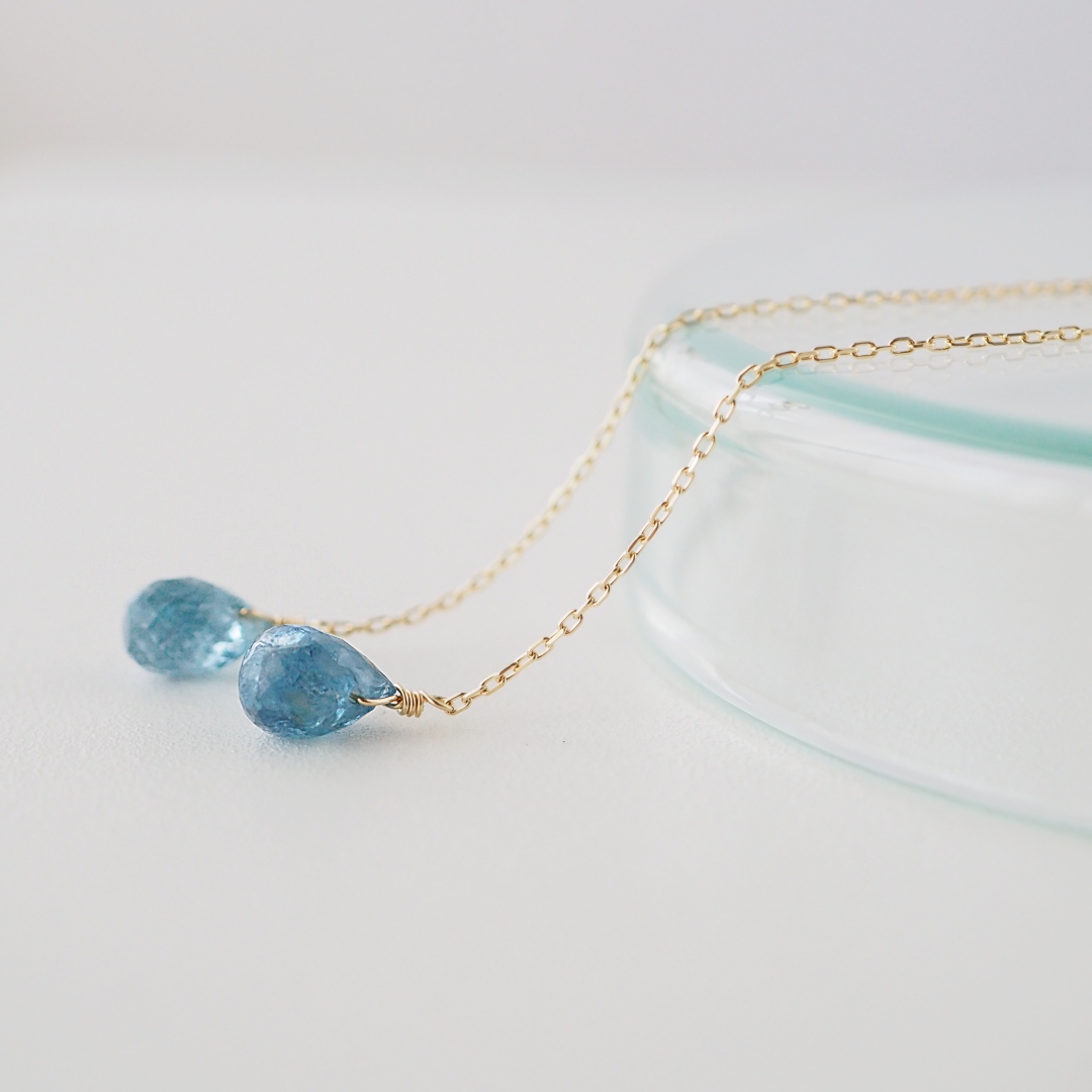 K10 / アクアマリンピアス