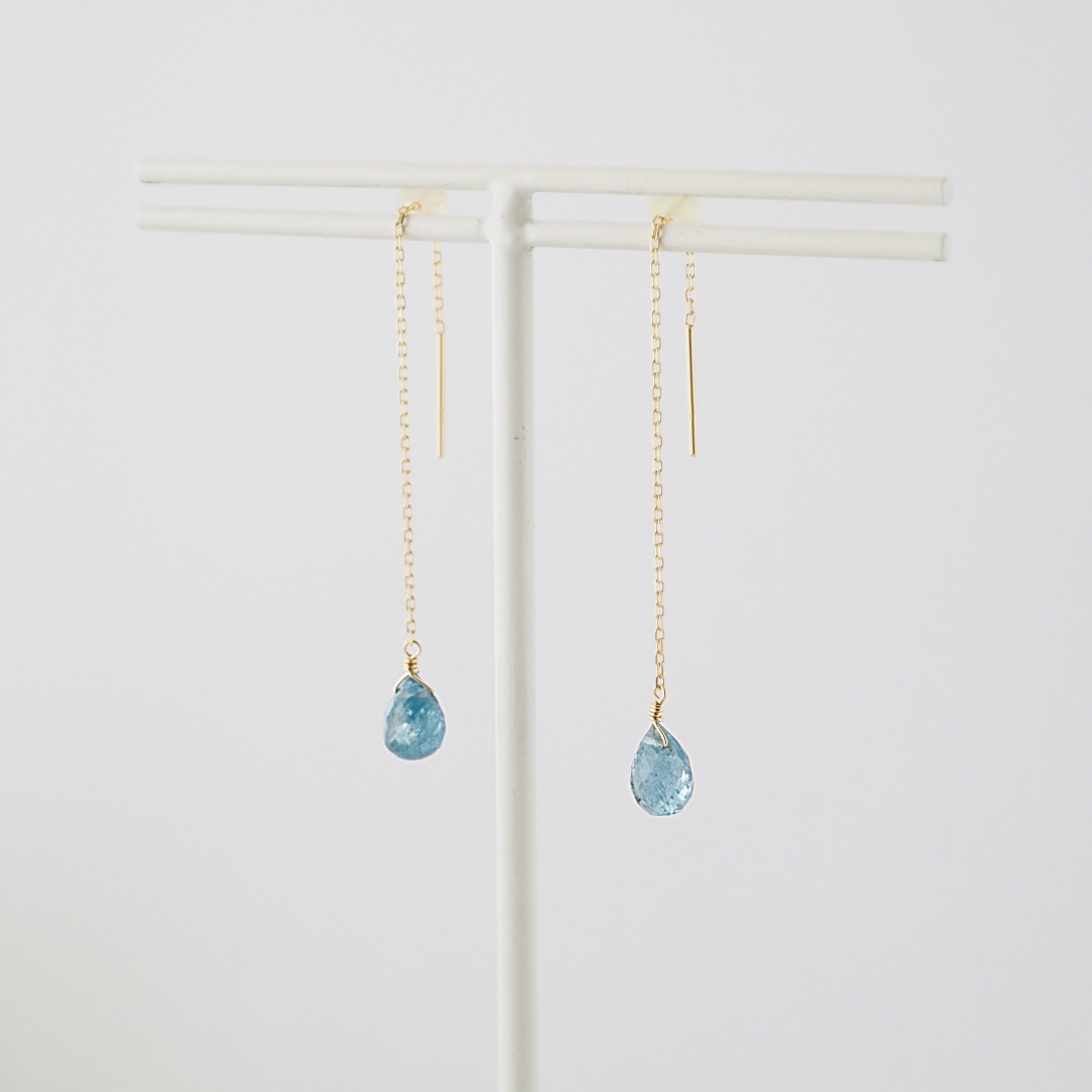 K10 / アクアマリンピアス