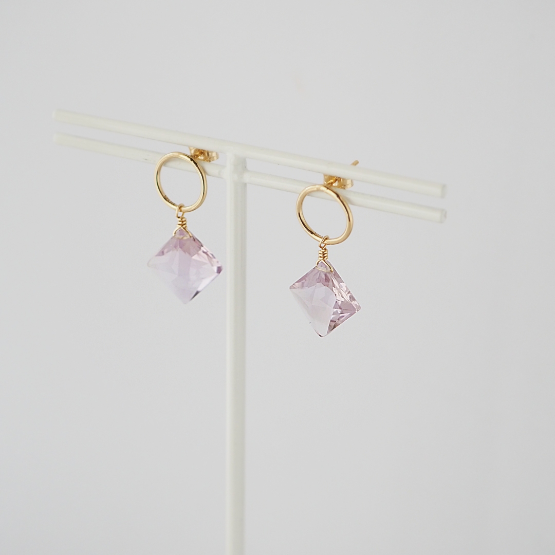 アメトリンピアス