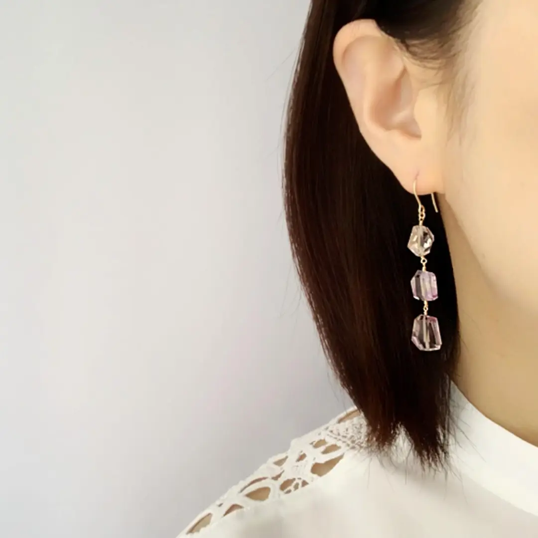 アメトリンピアス