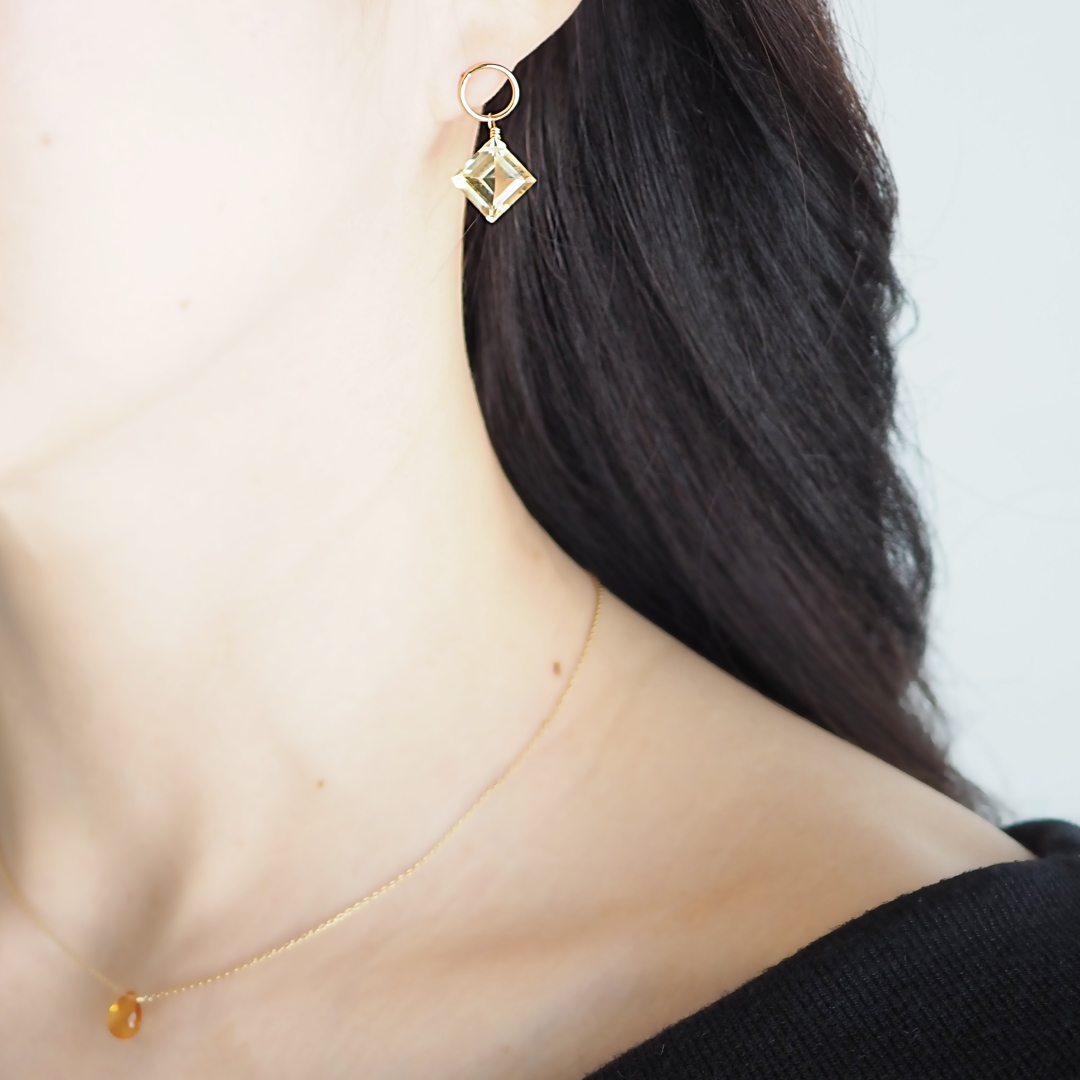 11月の誕生石 / シトリンピアス