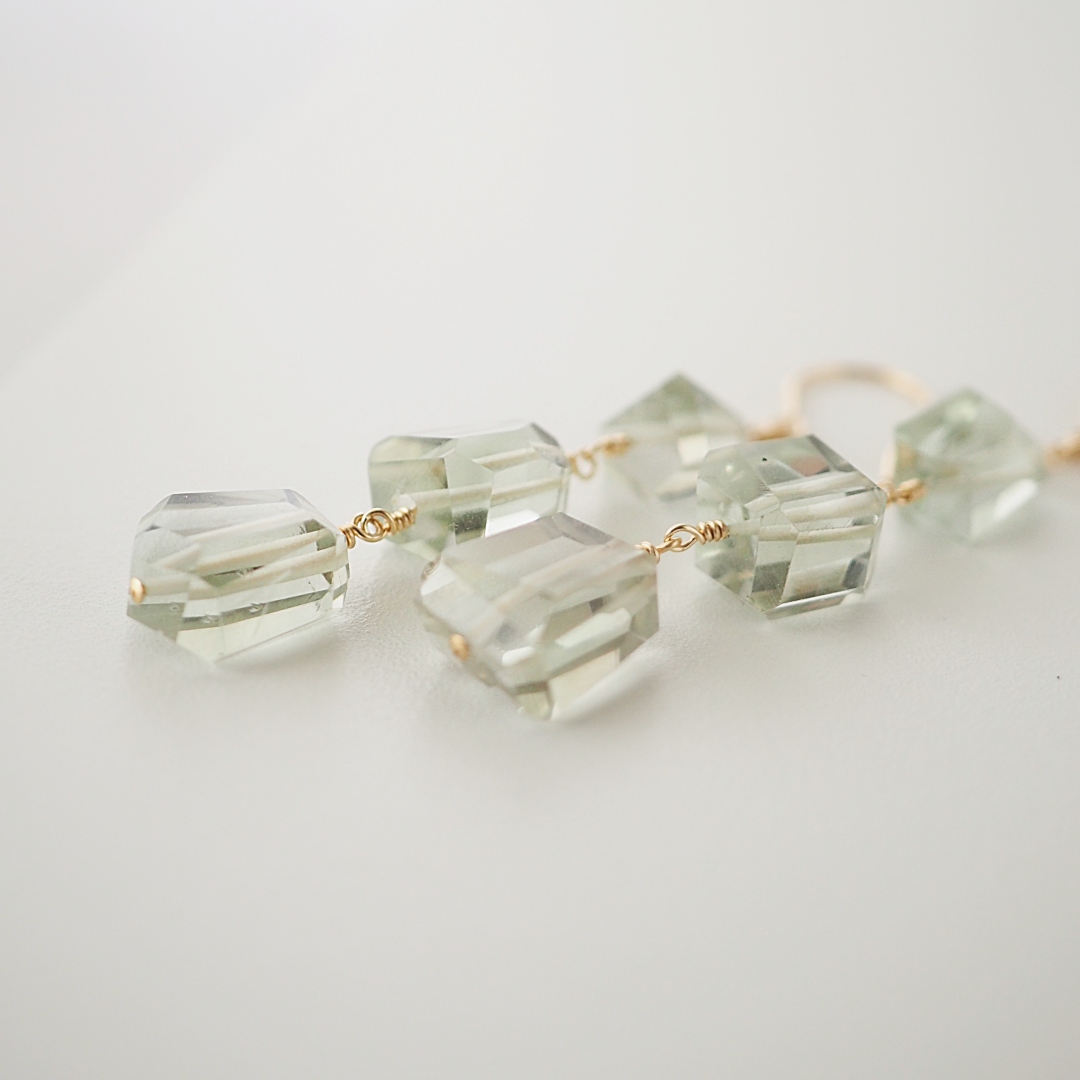 グリーンアメジストピアス