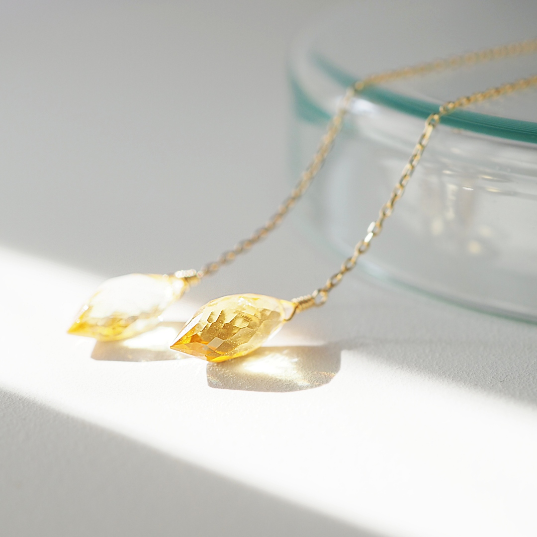 11月の誕生石 /  シトリンピアス