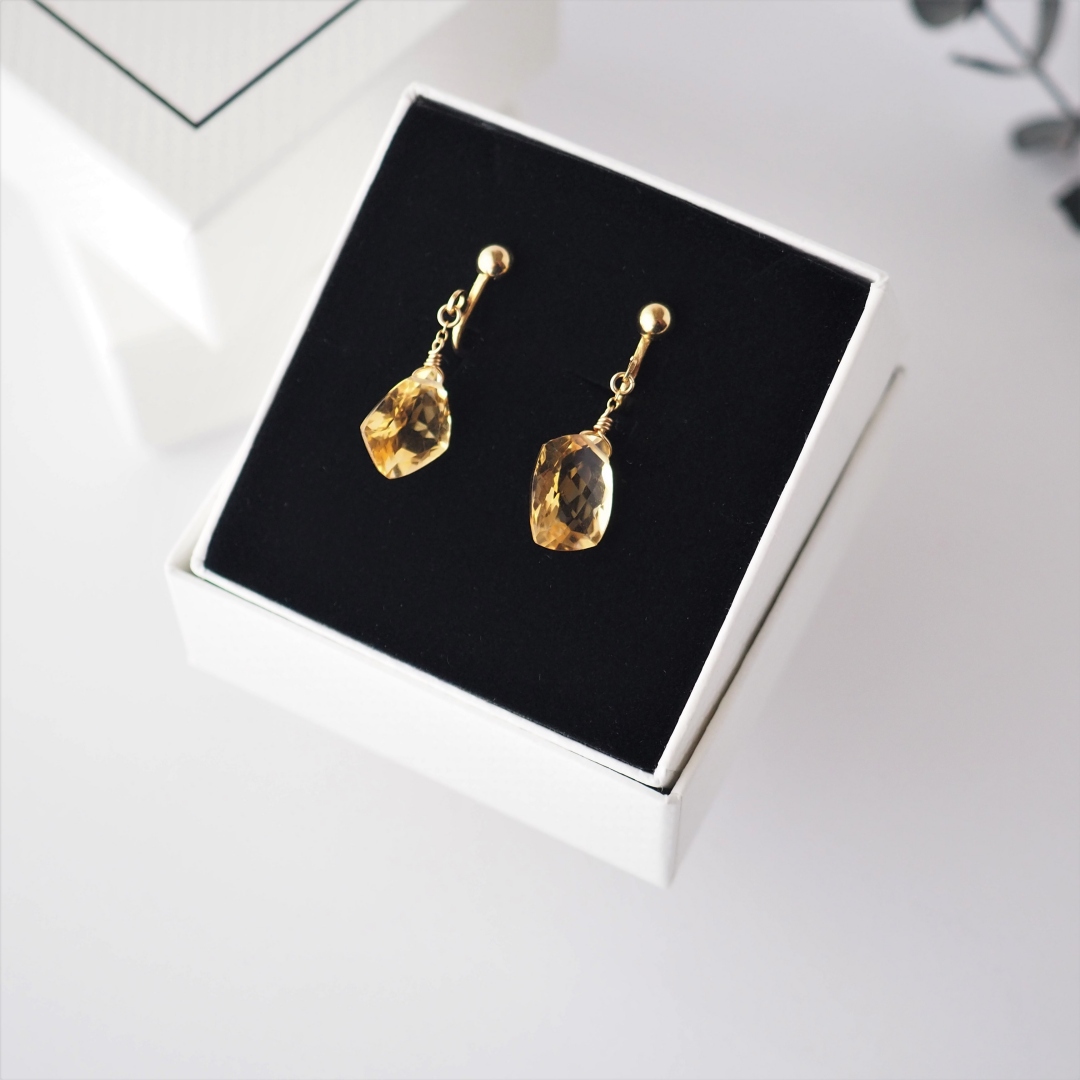 11月の誕生石 / シトリンイヤリング