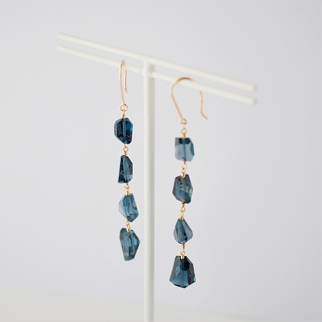 K10 / ロイヤルブルートパーズピアス