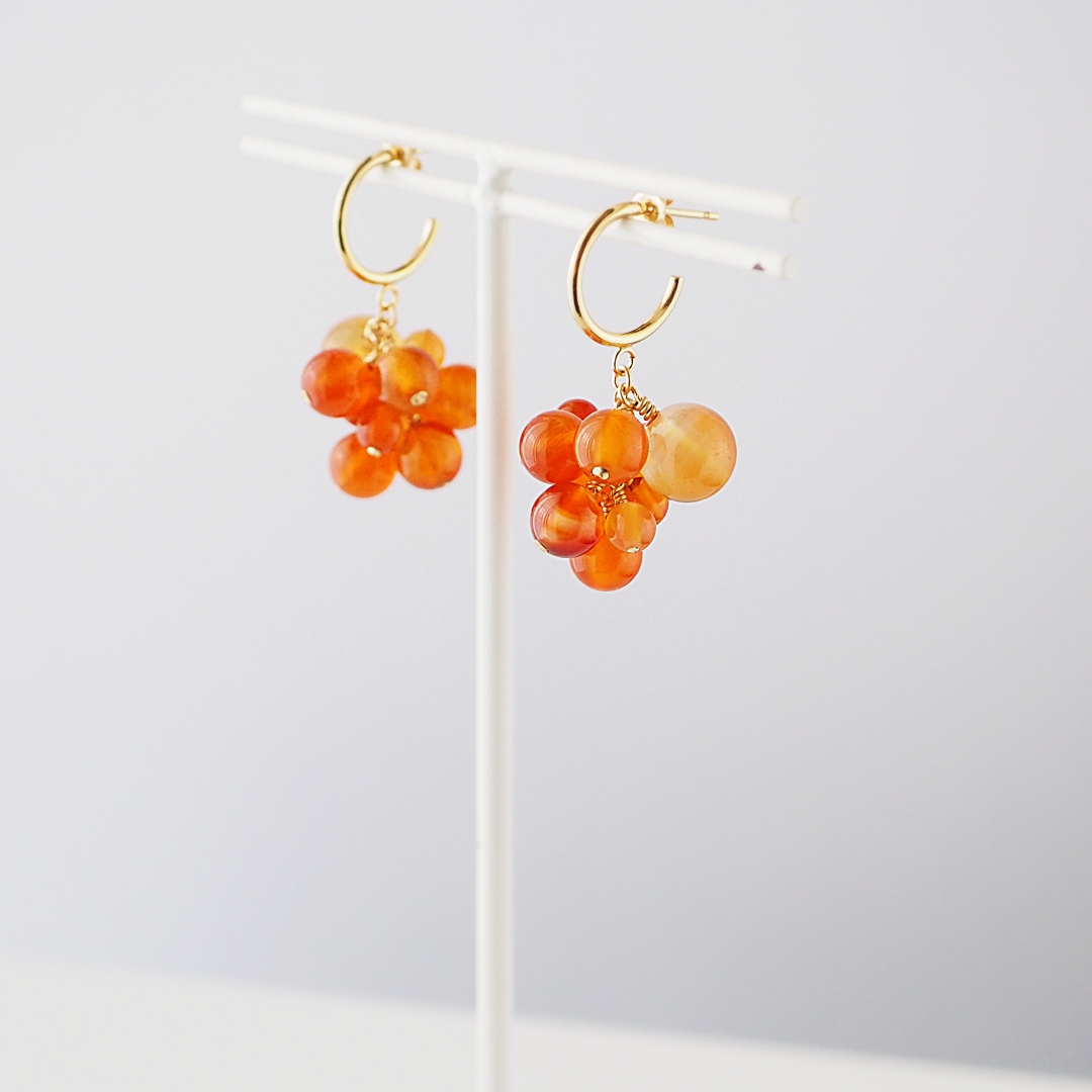 カーネリアンピアス