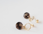 スモーキークォーツピアス
