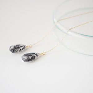 ブラックトルマリンクォーツピアス