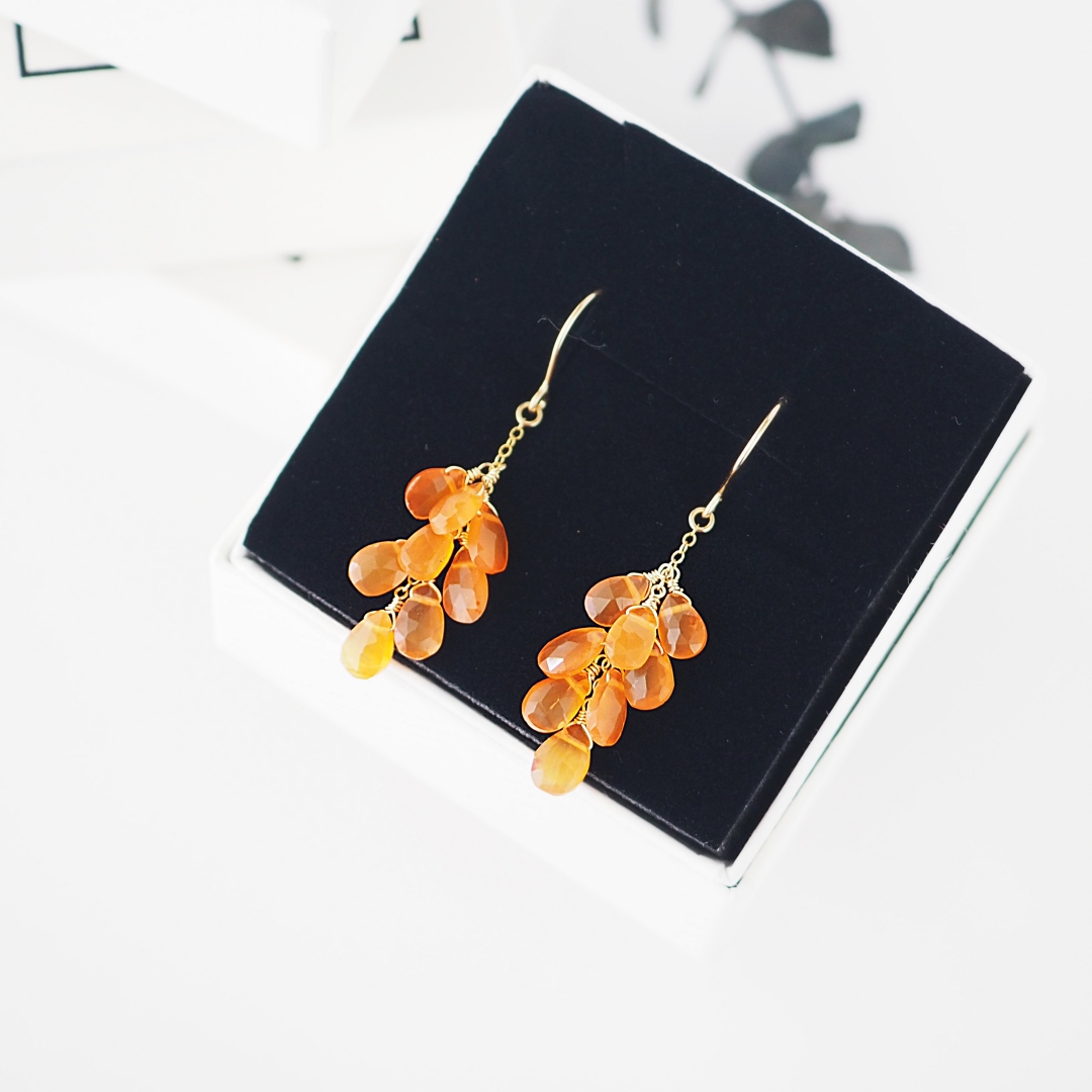 カーネリアンピアス