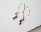 ガーネット（モザンビーク産）ピアス