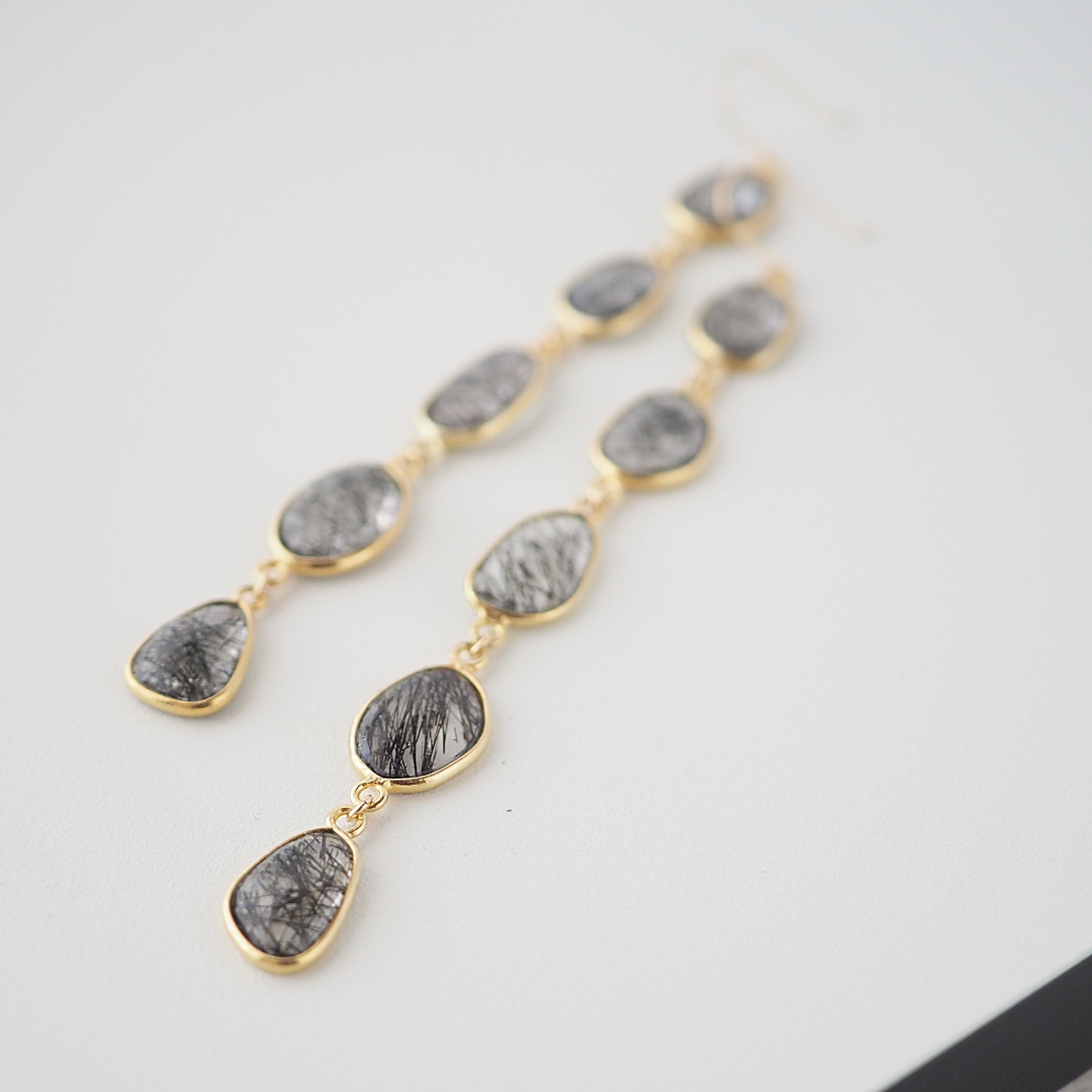 ブラックトルマリンクォーツピアス