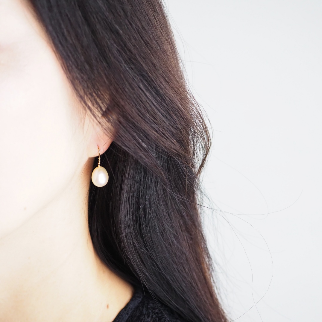 6月の誕生石 / K18 / 淡水パールピアス