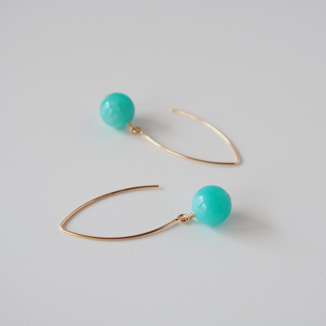 アマゾナイトピアス