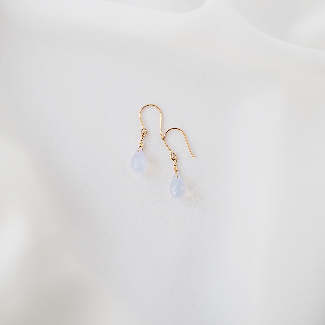 スコロライトピアス